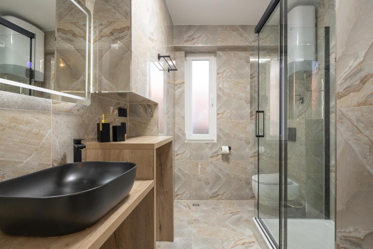 Luxury Accomodation Duje สปลิท ภายนอก รูปภาพ